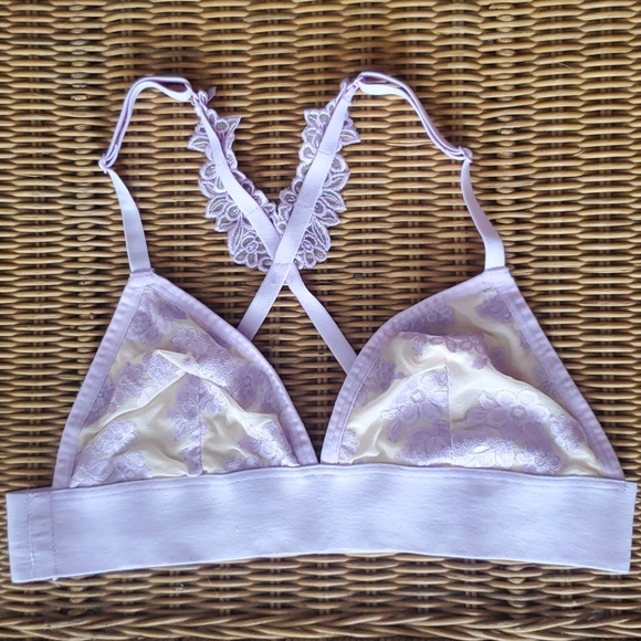 PINK Victoria's Secret Other - NWOT Lace triangle bralette